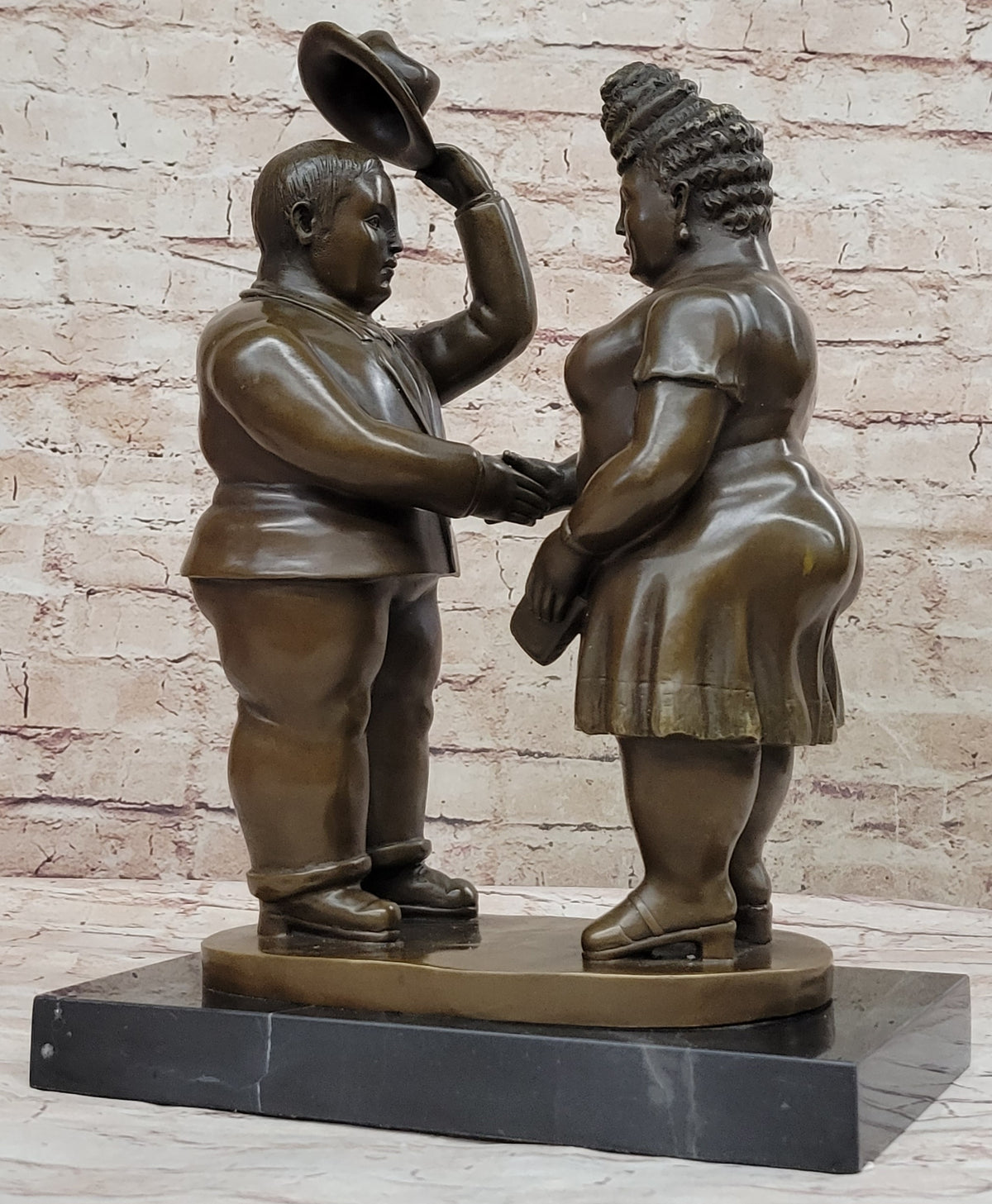 Celebrating the Iconic Works of Fernando Botero: A Master of Sculptura ...