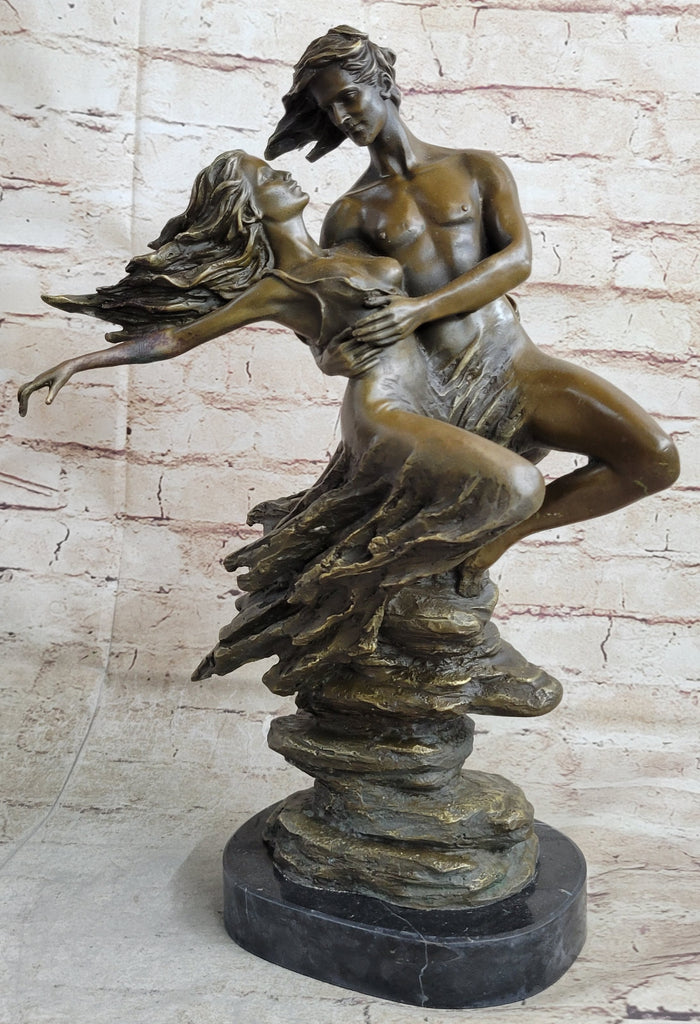 Celebrate Love with Bronze: A Collection of Romantic Sculptures from Bronzhaus