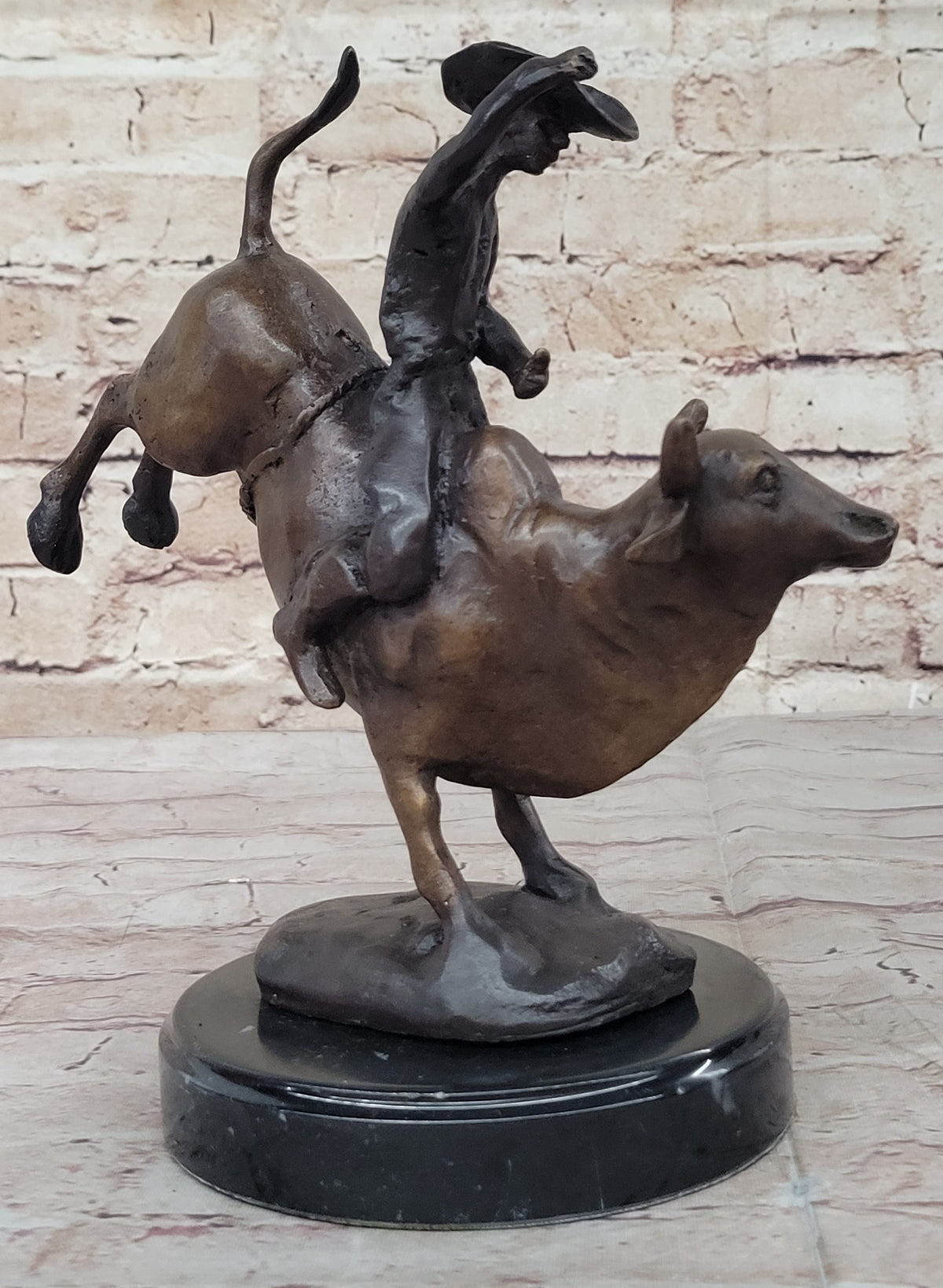 Bull Riding Statue Cowboy Riding Bull Rodeo Bronze Sculpture Marble Base Statue – Bronzhaus