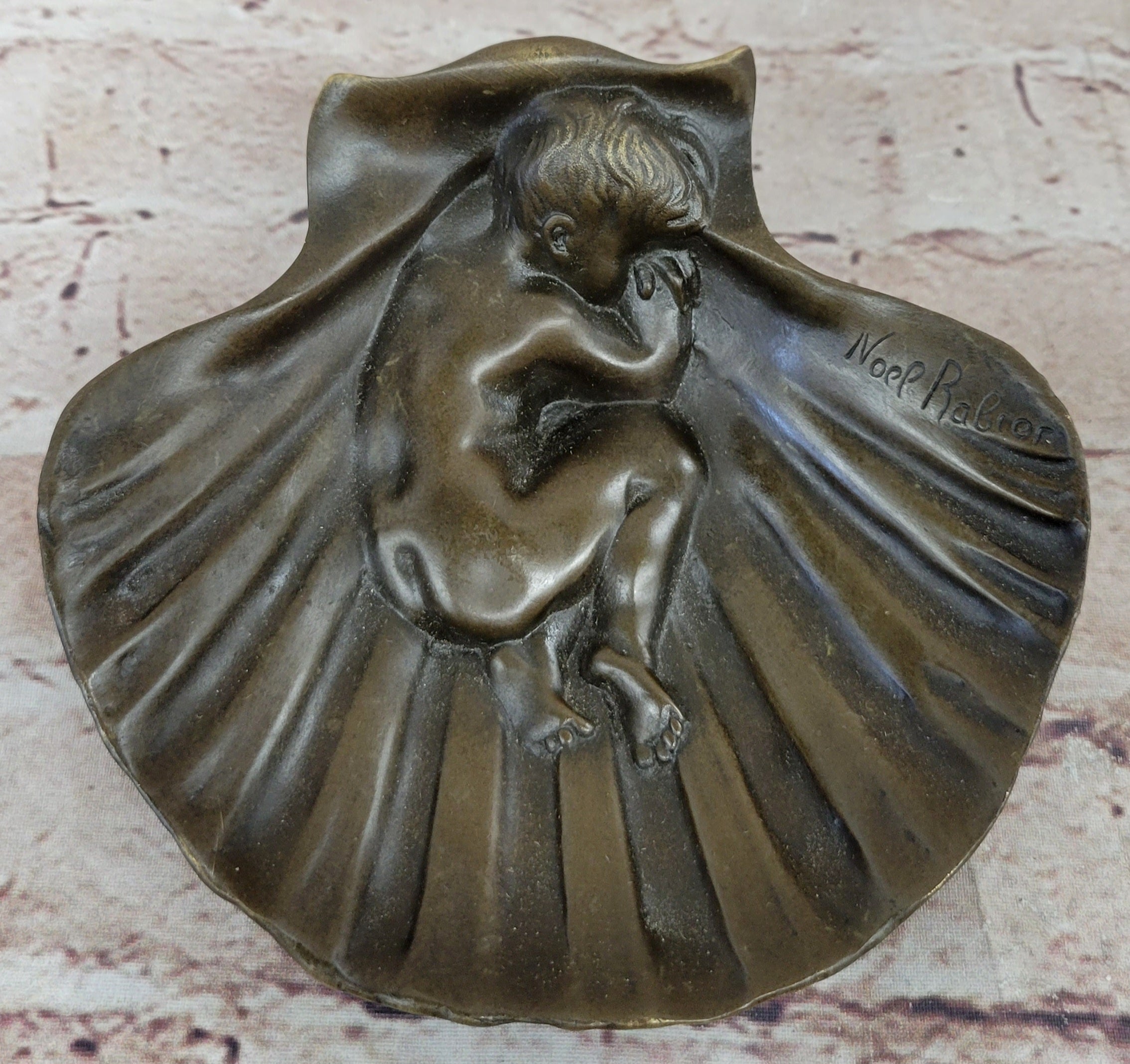 Beautiful Vintage Brass Seashell Ashtray