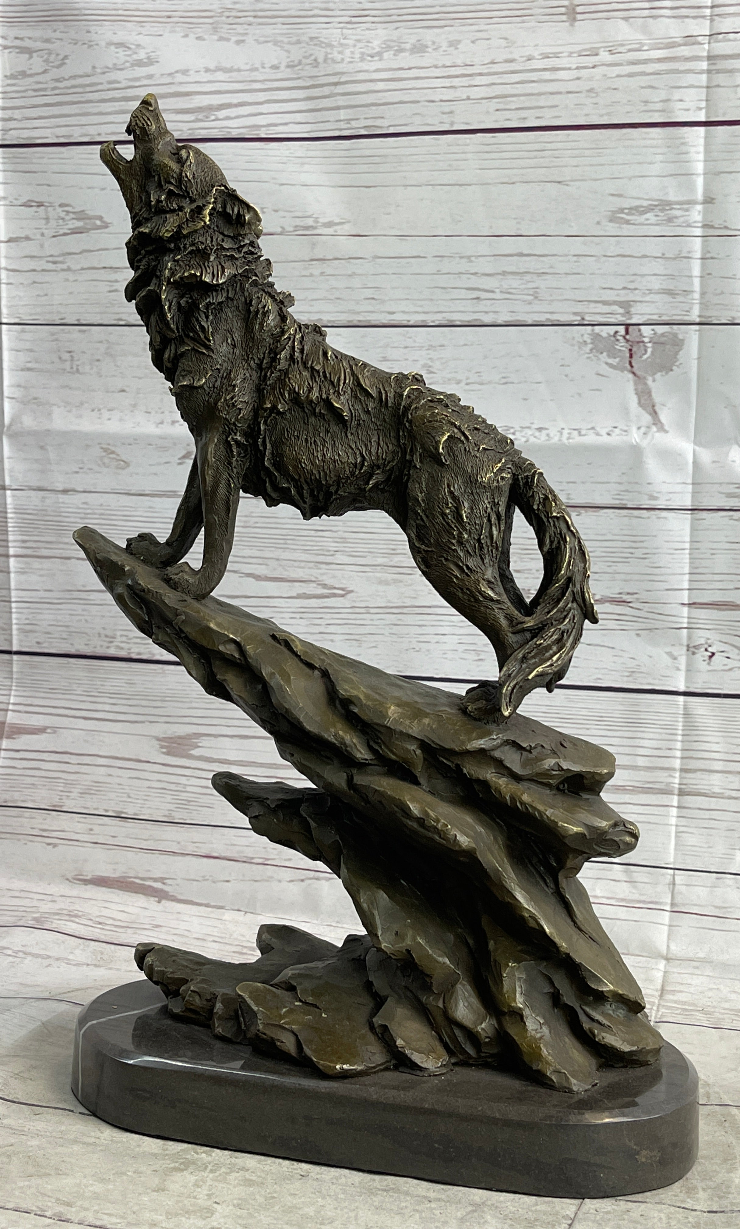 Wolf on Rock Howling at the Moon Bronze Statue Sculpture Wildlife