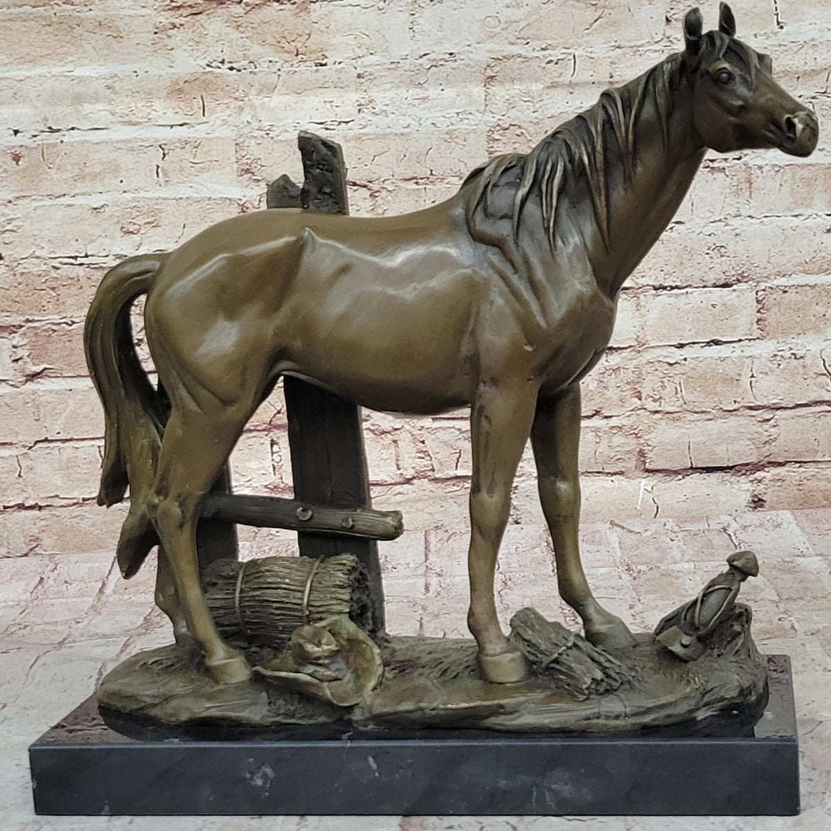 Horse at the Stable Bronze Sculpture Statue Equestrian Country Farm De ...