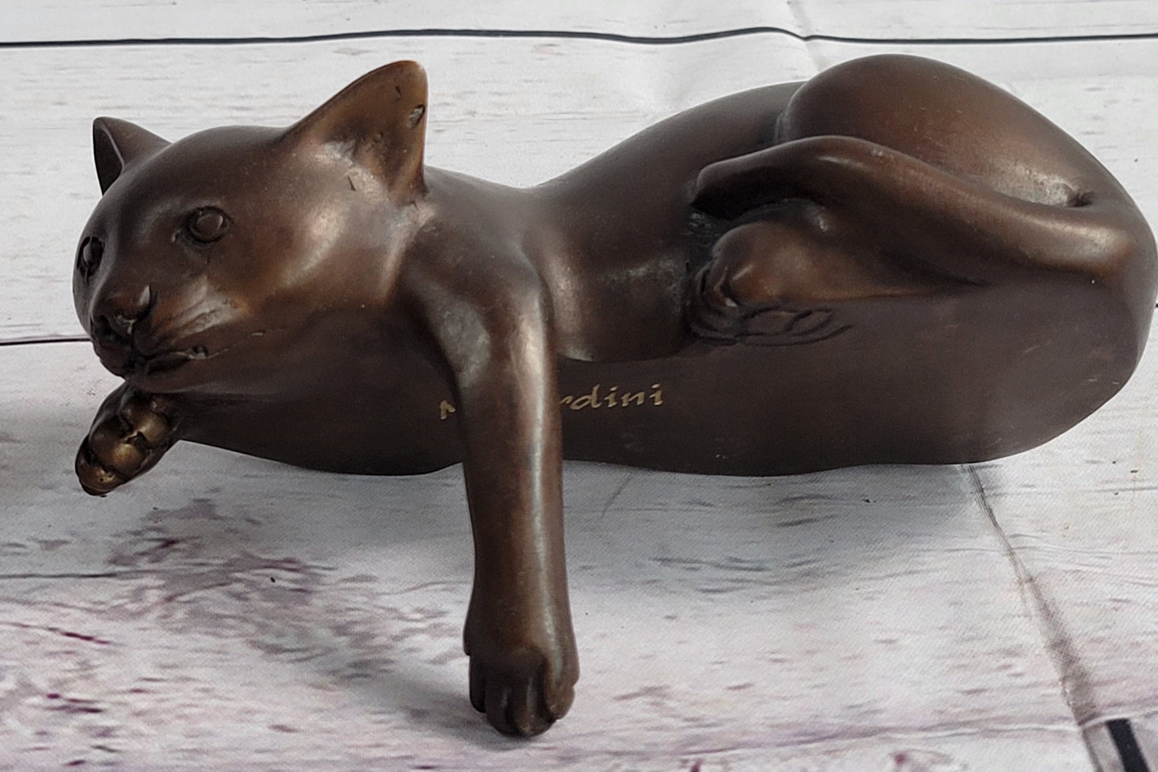 Stretching Cat Animal Statue Small Bronze Ornament Bronze 