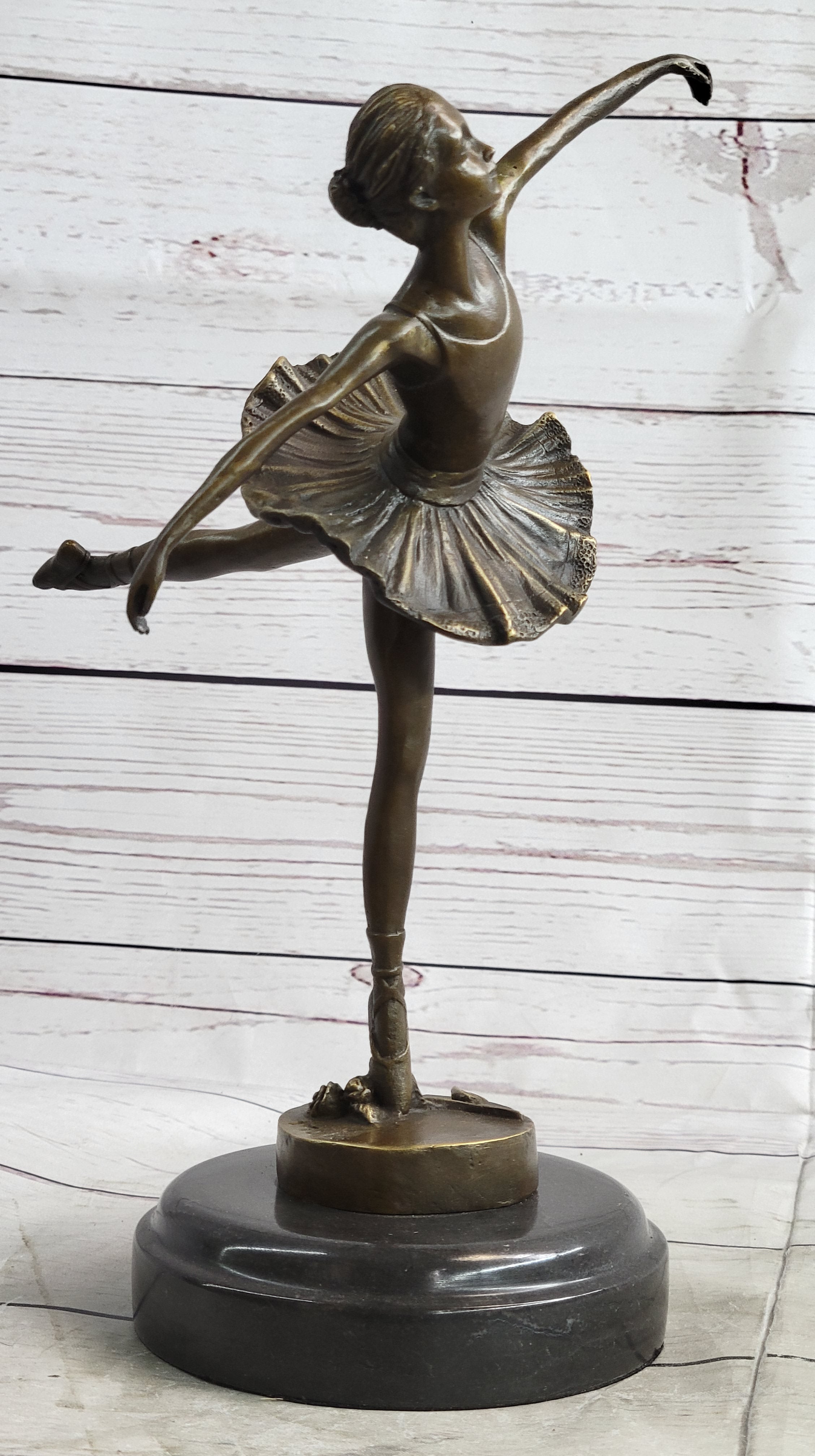 innovation bagage Juice Graceful Ballerina Ballet Dancer Bronze Sculpture Statue Figure on Mar –  Bronzhaus