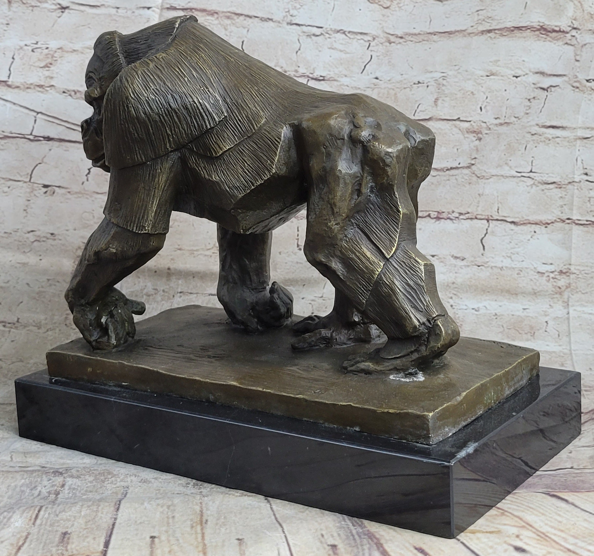 Gorilla Great Ape Bronze Metal Statue Sculpture Figure Decor Signed on –  Bronzhaus