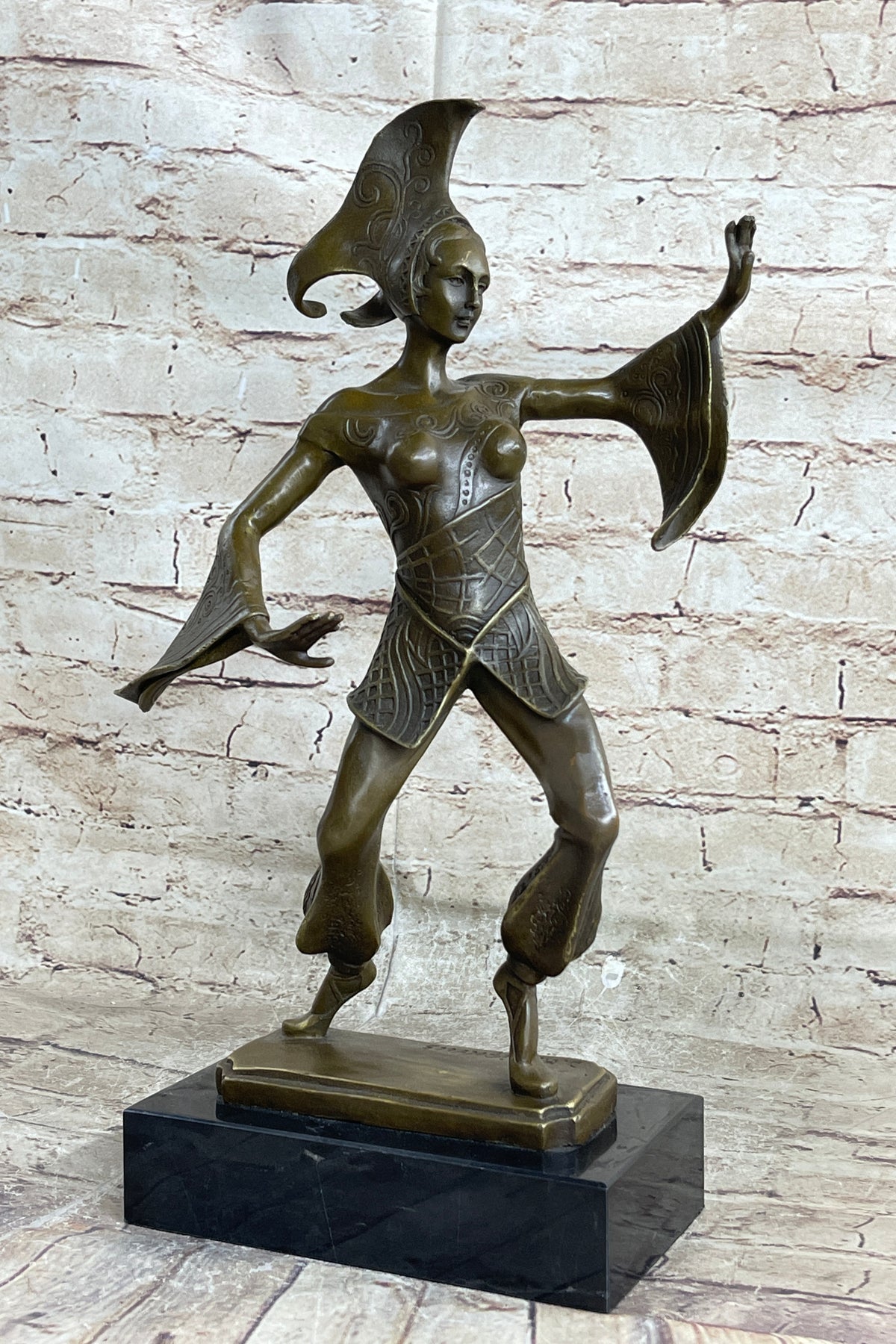 Signed Bronze Sculpture Art Deco Dimitri Chiparus Footsteps Figurine 3 ...