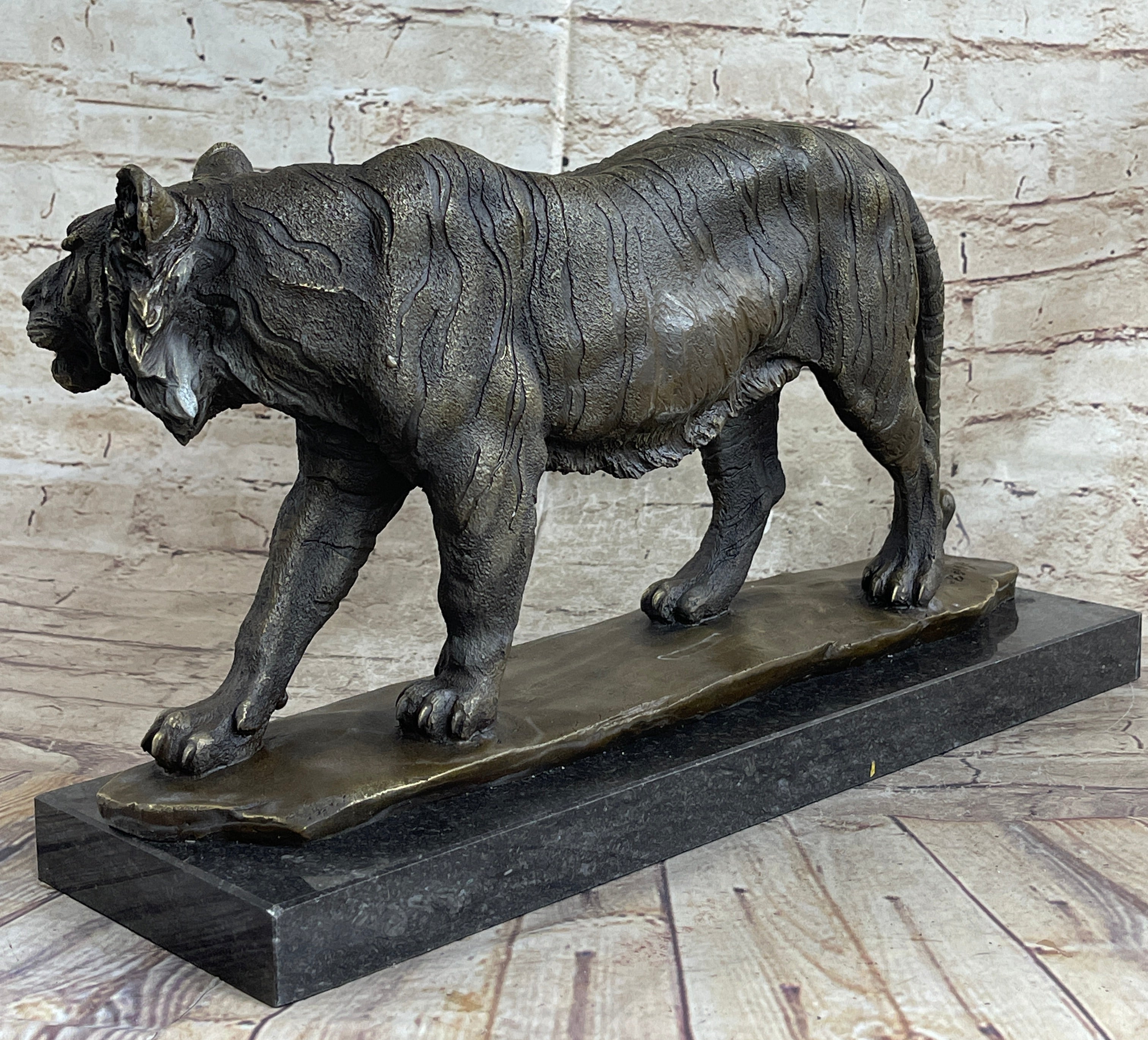 Full Size Life Like Bengal Tiger Statue — AllSculptures